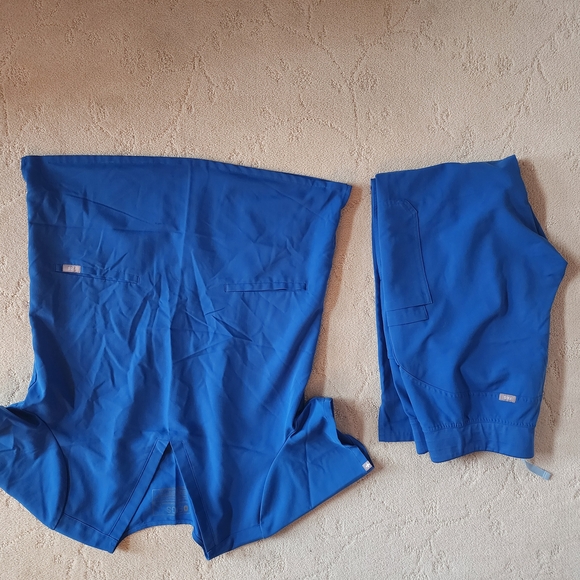 Blue Scrub Set - Picture 1 of 5